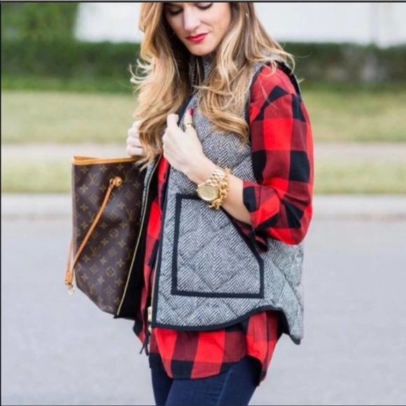 J. Crew Herringbone Excursion Quilted Puffer Vest - Picture 15 of 16